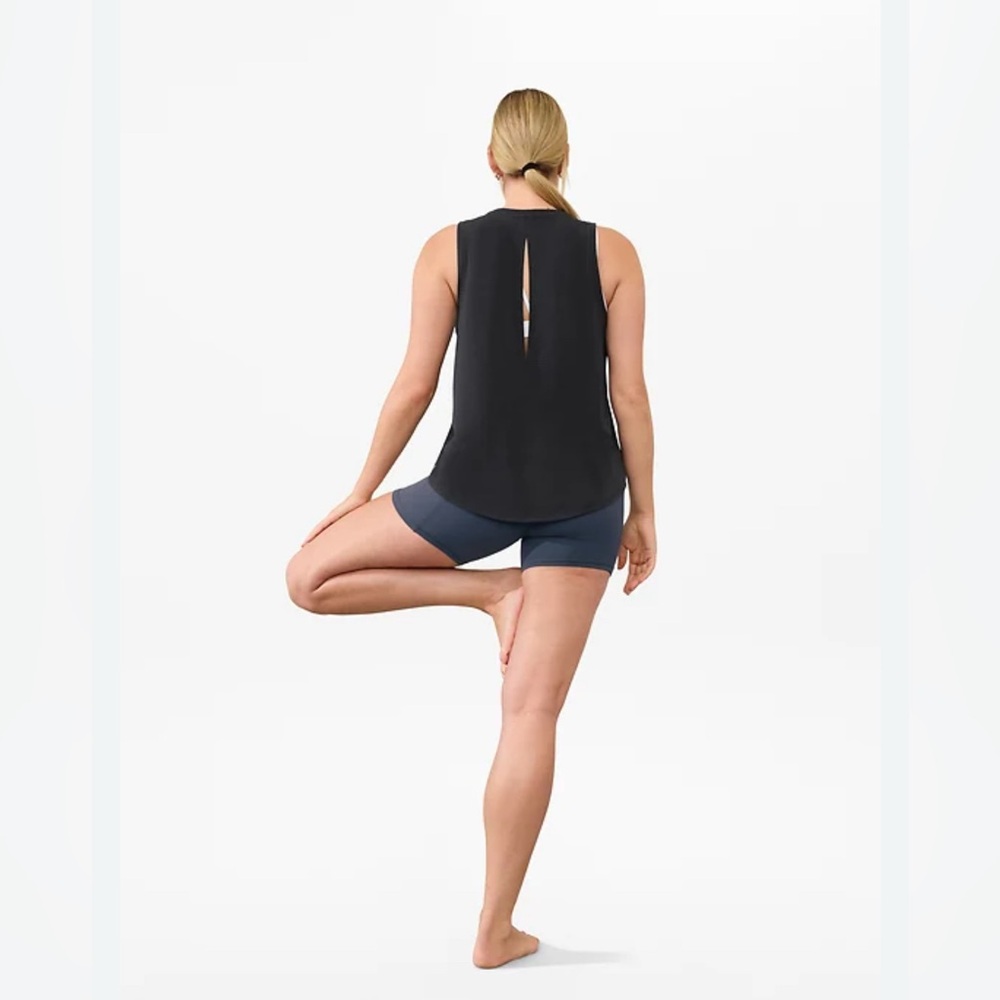 Athleta Navy Blue Tank Size Medium
